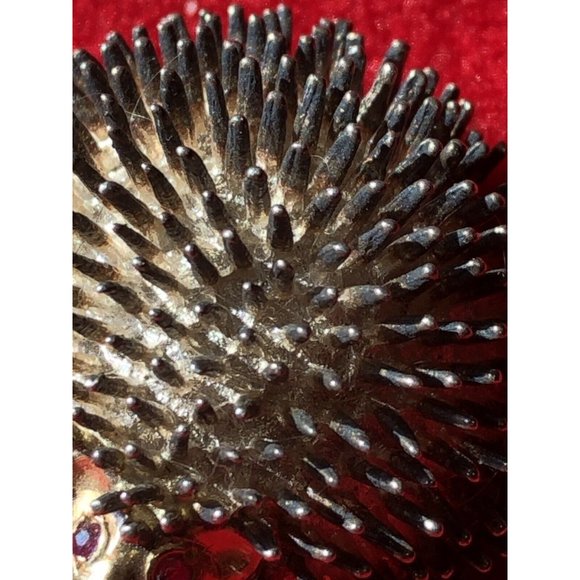 Vintage Hedgehog Brooch Pin Sterling Silver Faux Gold 1" x 1" Marked - Picture 7 of 11